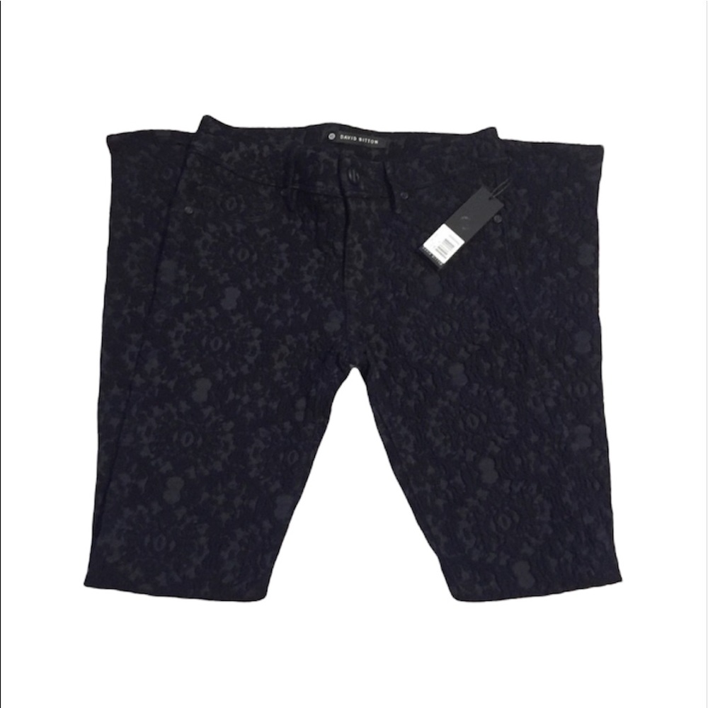 NWT David Bitton: Size 26 Floral Black Jeans